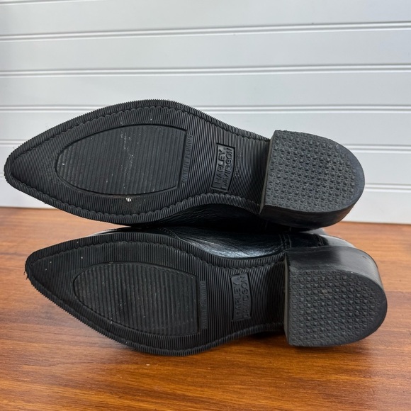 Harley Davidson women’s black leather silver studded cowboy boots. Size 8M - Picture 2 of 16